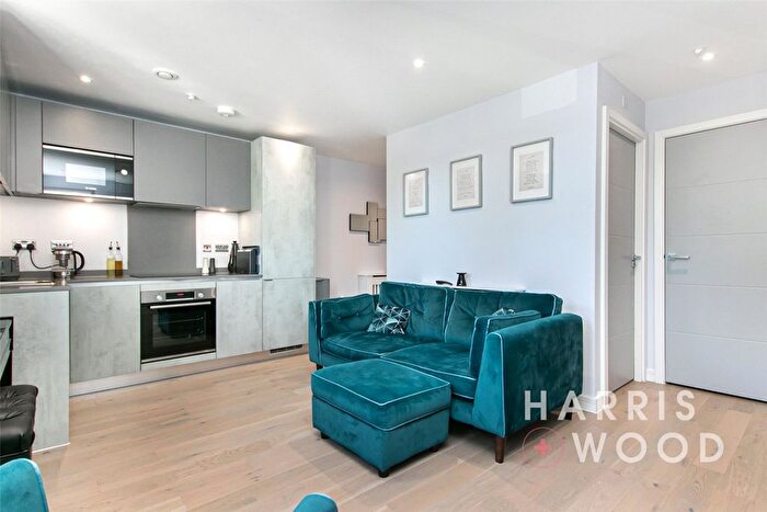 2 Bedroom Flat For Sale In Collingwood Road, Witham, Essex, CM8