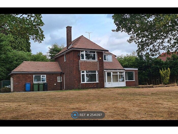 3 Bedroom Detached House To Rent In Nottingham Road, Mansfield, NG18