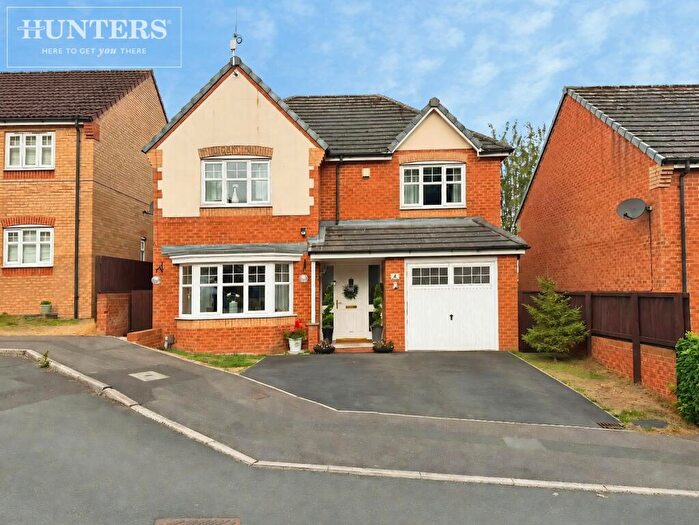 4 Bedroom Detached House For Sale In Redhill Court, Barnsley, S75