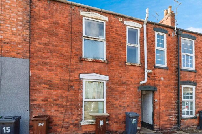 3 Bedroom Terraced House For Sale In Spa Buildings, Lincoln, LN2