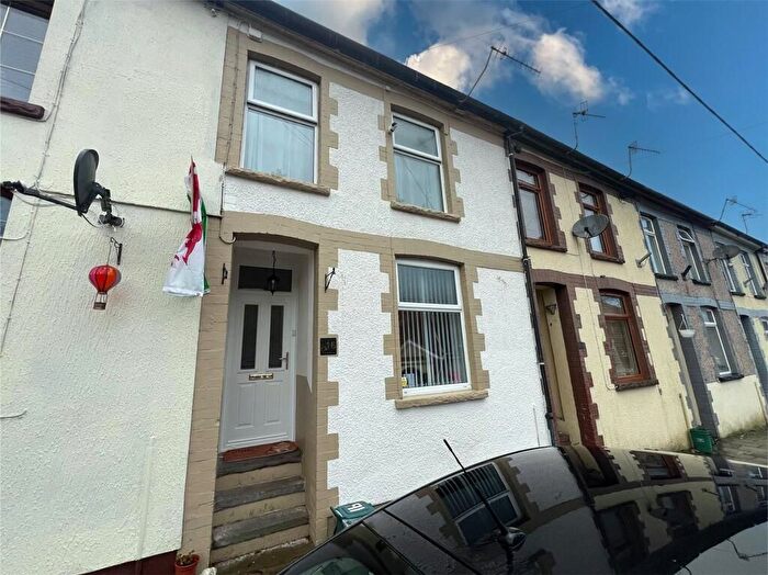 2 Bedroom Terraced House For Sale In The Avenue, Pontygwaith, Ferndale, CF43