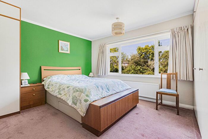 5 Bedroom Detached House For Sale In Campden Road, Benhall, Cheltenham, GL51
