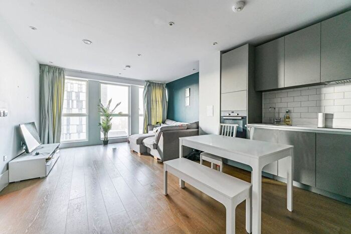 1 Bedroom Flat To Rent In Leon House, Croydon, CR0