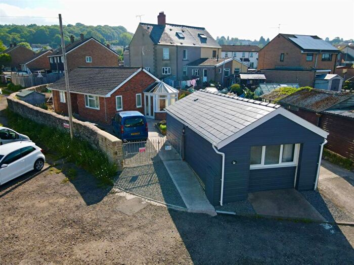 3 Bedroom Detached Bungalow For Sale In Upper Bilson Road, Cinderford, GL14