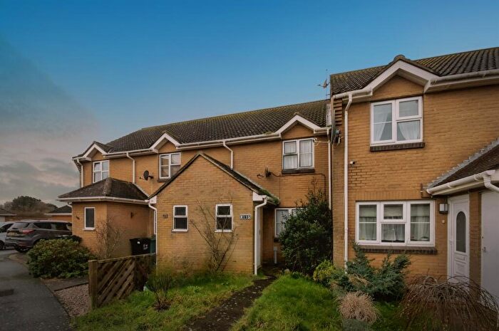 2 Bedroom End Of Terrace House For Sale In Blakes Way, Eastbourne, BN23
