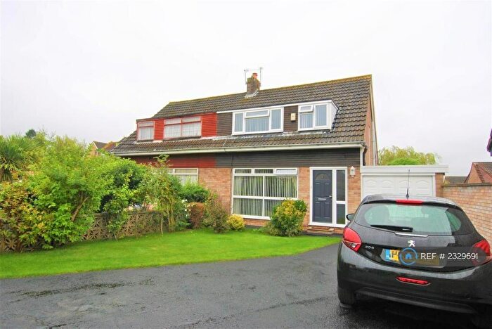 3 Bedroom Semi-Detached House To Rent In Ravenhead Drive, Bristol, BS14