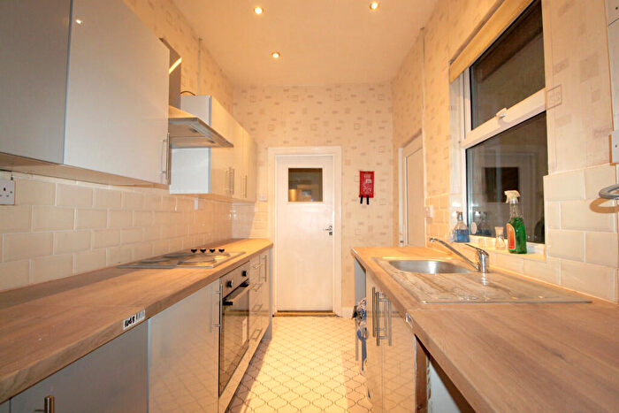 4 Bedroom Terraced House To Rent In Humber Avenue, Coventry, CV1
