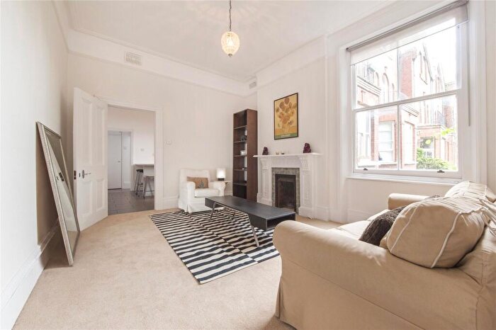 1 Bedroom Flat For Sale In Greencroft Gardens, South Hampstead, NW6