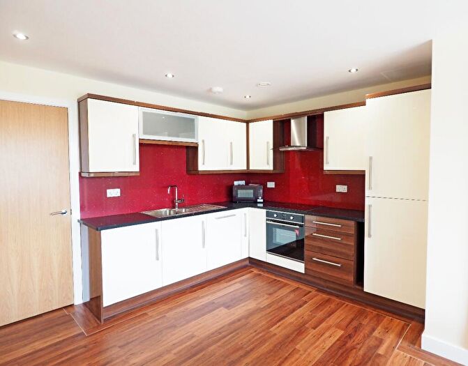 3 Bedroom Apartment To Rent In Devonshire Point, S1