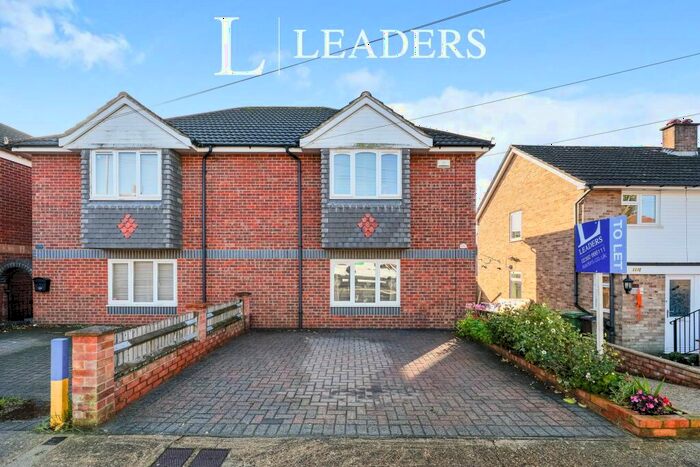 3 Bedroom Property To Rent In Newbolt Road, PO6