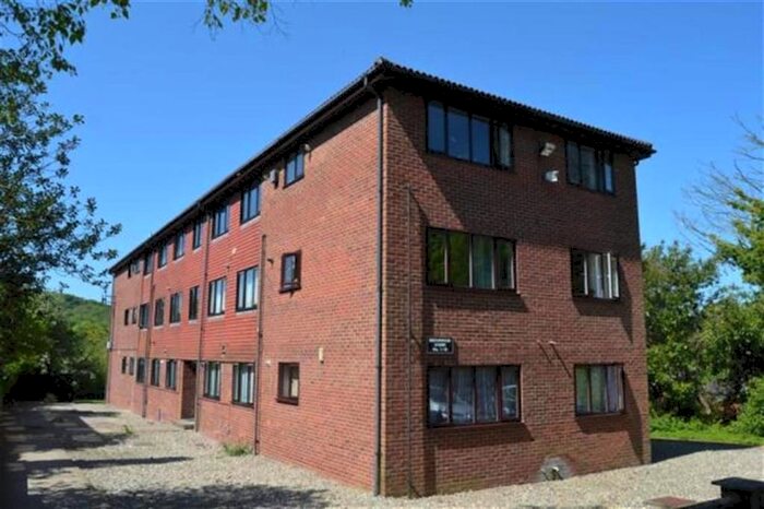 1 Bedroom Flat To Rent In London Road, River, Dover, CT16