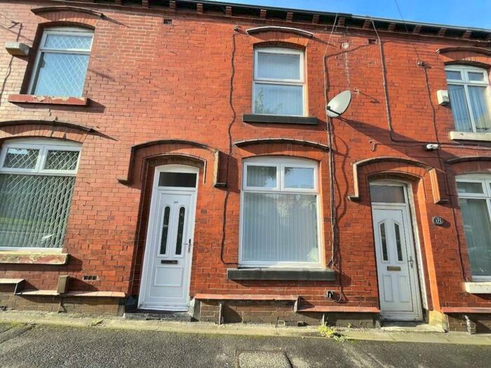 2 Bedroom Terraced House To Rent In Godson Street, Oldham, OL1