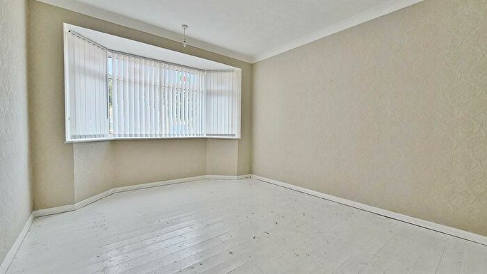 2 Bedroom Semi-Detached Bungalow For Sale In Temple Close, Frinton-On-Sea, CO13