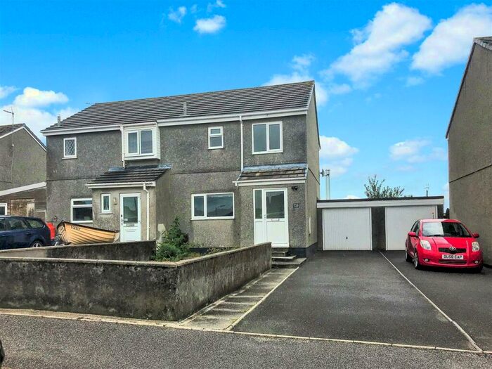 2 Bedroom Semi-Detached House To Rent In Barton Road, Treviscoe, PL26