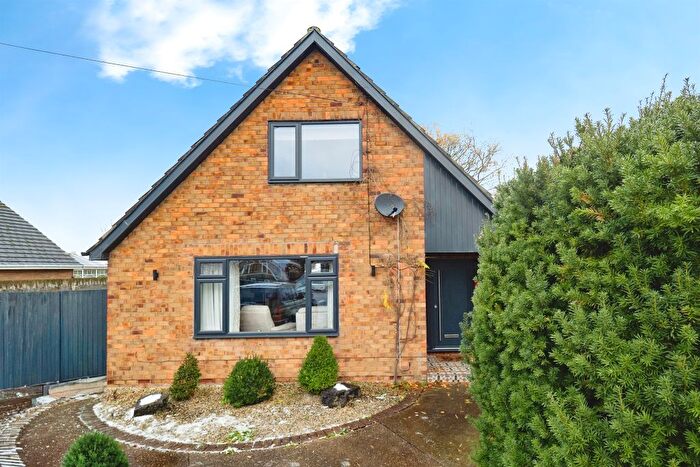 3 Bedroom Bungalow For Sale In Ings Lane, Dunswell, Hull, HU6