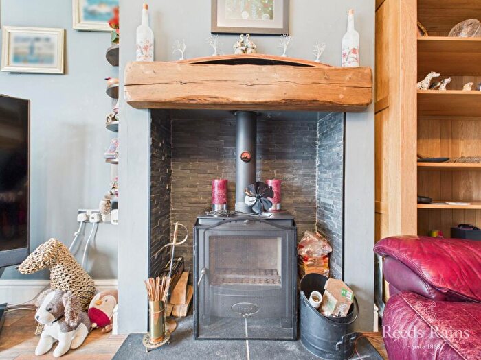 3 Bedroom End Of Terrace House For Sale In Wexford Avenue, Hull, East Riding Of Yorkshire, HU9
