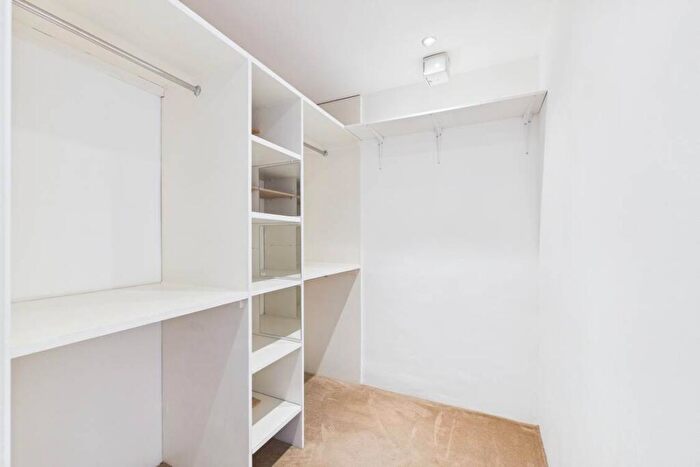 2 Bedroom Apartment For Sale In Woodacre, Portishead, Bristol, BS20