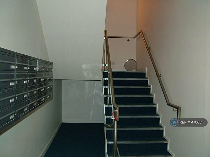 1 Bedroom Flat To Rent In Fulcrum, Sheffield, S1