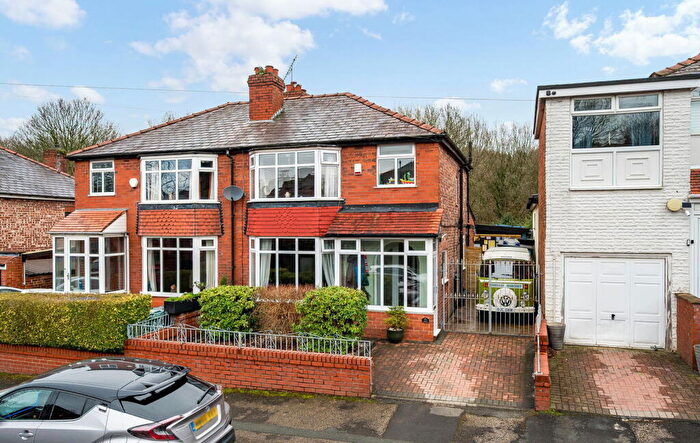 3 Bedroom Semi Detached House For Sale In St. Anns Road, Prestwich, Manchester, M25