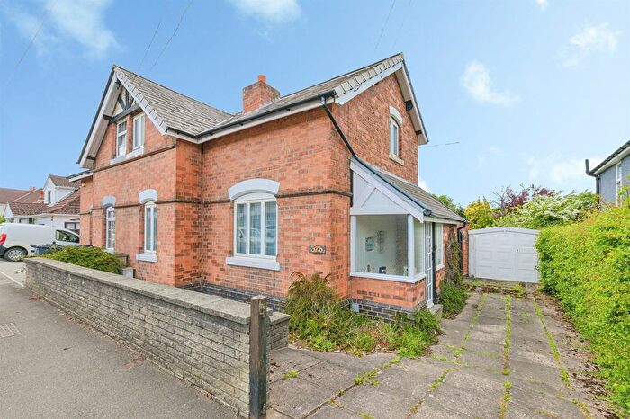 2 Bedroom Semi-Detached House For Sale In Jockey Road, Sutton Coldfield, B73
