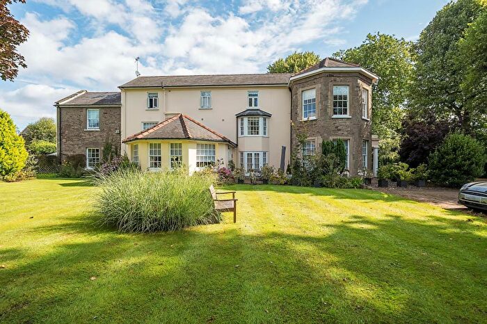 2 Bedroom Flat For Sale In Priory Lea, Herefordshire, HR9