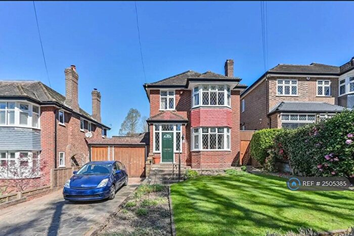 4 Bedroom Detached House To Rent In New Street Hill, Bromley, BR1