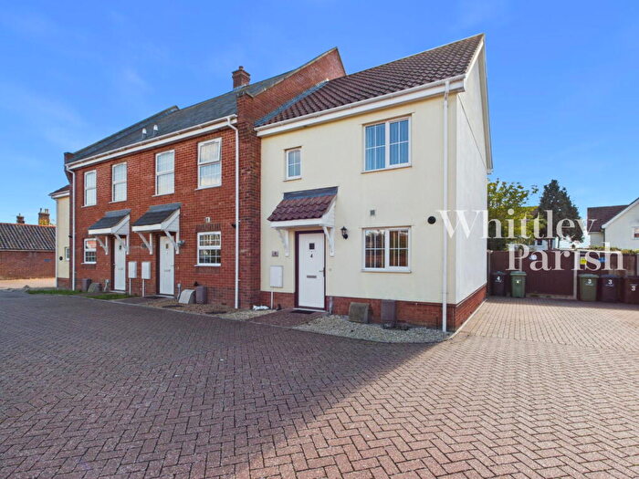 3 Bedroom End Of Terrace House For Sale In Wrens Close, Stanley Road, Diss, IP22