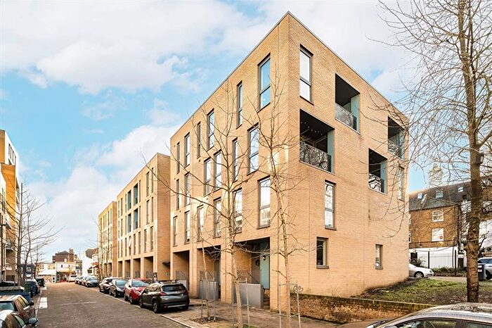 2 Bedroom Flat For Sale In Batavia Road, New Cross, SE14