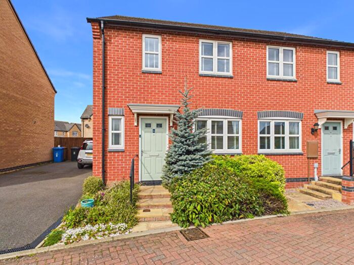 3 Bedroom Semi Detached House For Sale In Booton Field Crescent, Chellaston, DE73