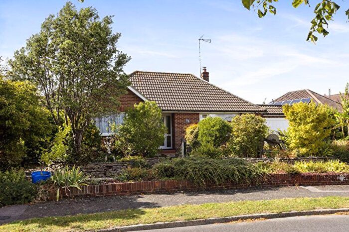 3 Bedroom Detached Bungalow For Sale In Steyning, BN44