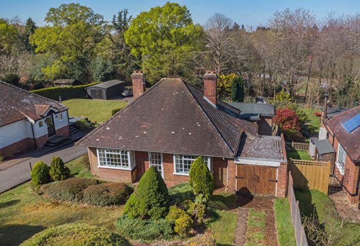 3 Bedroom Detached Bungalow For Sale In Knob Field, Abinger Hammer, Dorking, RH5