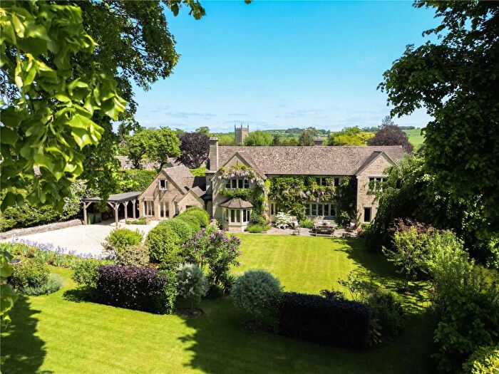 5 Bedroom Detached House For Sale In Chedworth Road, Withington, Cheltenham, Gloucestershire, GL54