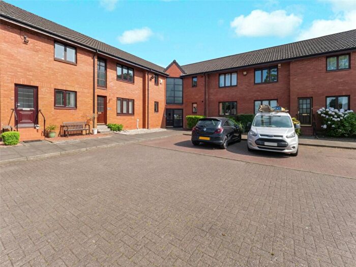 2 Bedroom Flat For Sale In Lintwhite Court, Bridge Of Weir, PA11