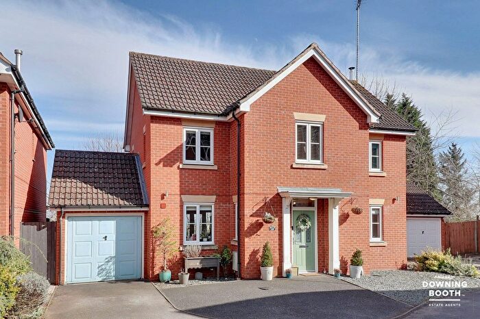 4 Bedroom Detached House For Sale In Pinetrees, Brereton, - No Upward Chain, WS15