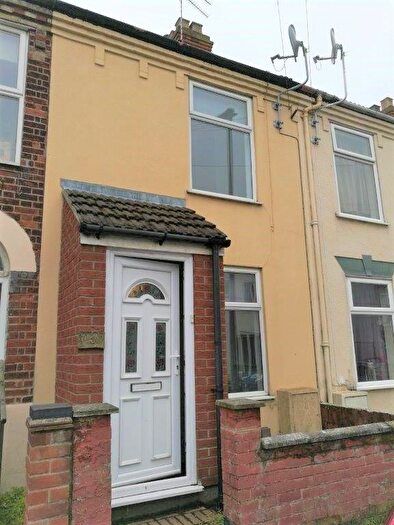 2 Bedroom Terraced House To Rent In Nile Road, Gorleston, Great Yarmouth, NR31
