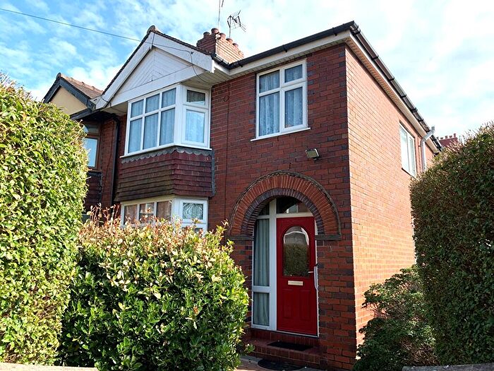3 Bedroom Semi-Detached House For Sale In Grosvenor Road, Newcastle, ST5