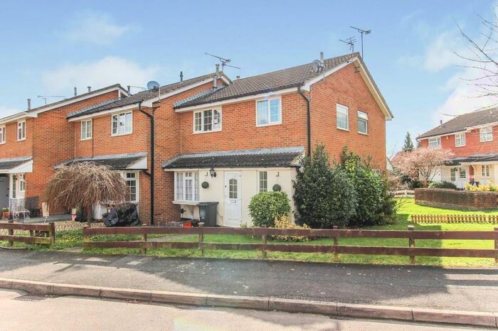 2 Bedroom End Of Terrace House To Rent In Gifford Road, Stratton St. Margaret, Swindon, SN3