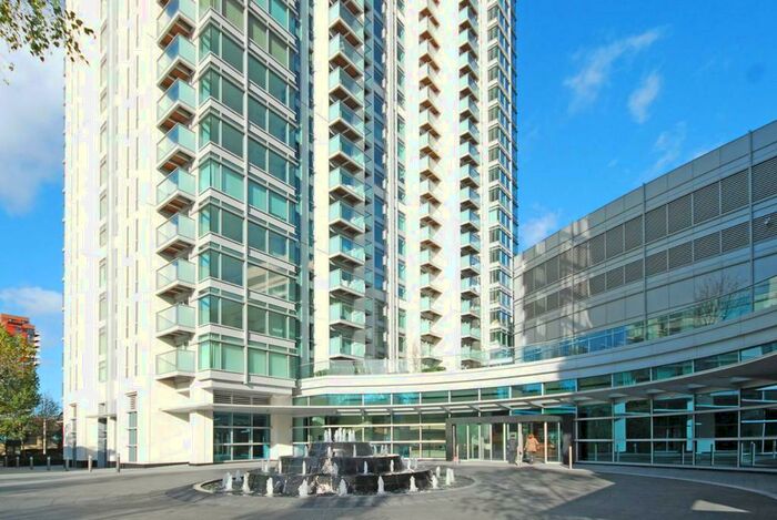 Studio To Rent In Pan Peninsula, Pan Peninsula Square, South Quay, Canary Wharf, London, E14
