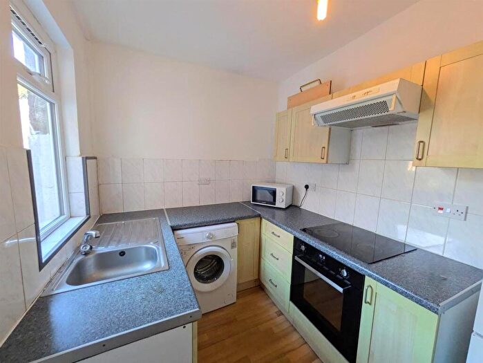 3 Bedroom Terraced House To Rent In Cobden View Road, Sheffield, S10