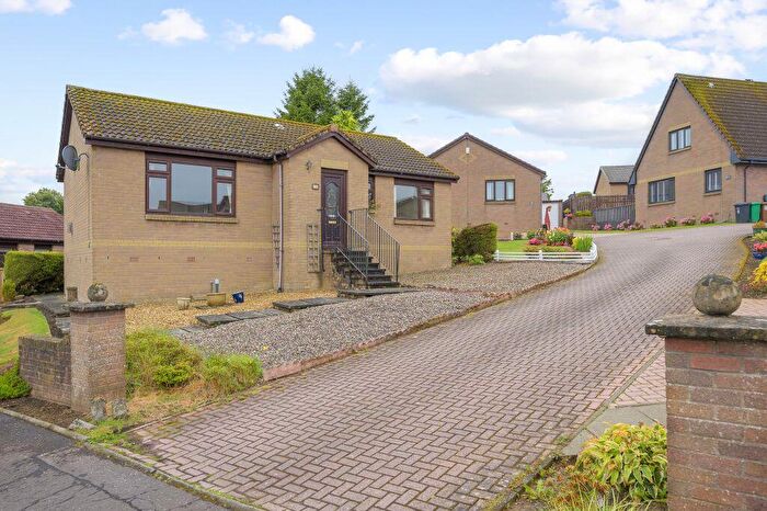 3 Bedroom Detached Bungalow For Sale In Dewars Avenue, Kelty, KY4