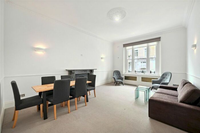 2 Bedroom Flat To Rent In Harcourt Terrace, Chelsea, London, SW10