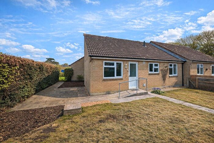 2 Bedroom Bungalow For Sale In The Glebe, Calne, SN11