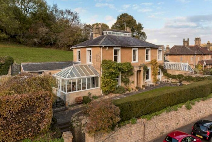 4 Bedroom Detached House To Rent In Greenway Lane, Bath, BA2