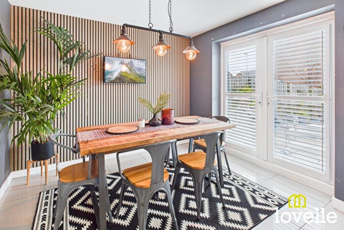 4 Bedroom Detached House For Sale In Hodgson Close, Cottingham, East Riding Of Yorkshire, HU16