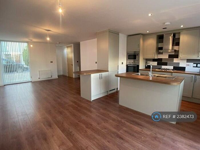 3 Bedroom Terraced House To Rent In Lloyd Wright Avenue, Manchester, M11