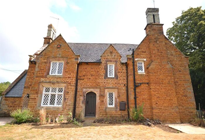 2 Bedroom End Of Terrace House To Rent In Harlestone Road, Church Brampton, NN6