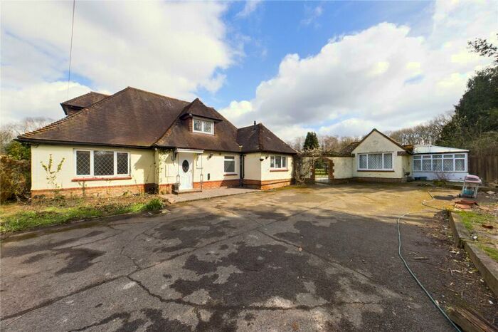4 Bedroom Bungalow To Rent In Mill Lane, Felbridge, East Grinstead, Surrey, RH19