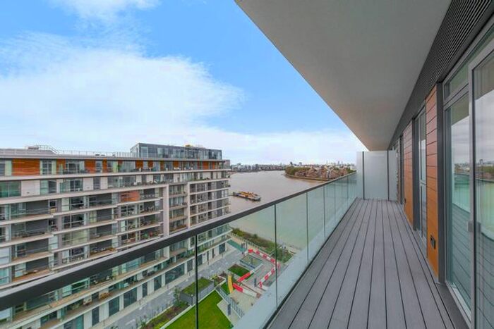 2 Bedroom Flat To Rent In Harrison Walk, East Greenwich, London, SE10