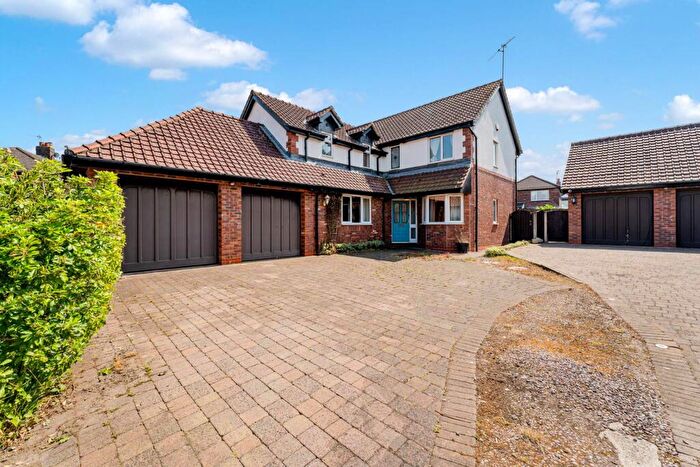 4 Bedroom Detached House To Rent In The Walled Garden, Manchester, M27