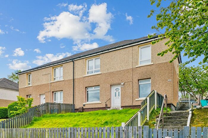 2 Bedroom Flat To Rent In Bardowie Steet, Glasgow, Glasgow, G22